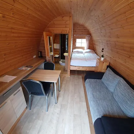 02 Premium Pod 